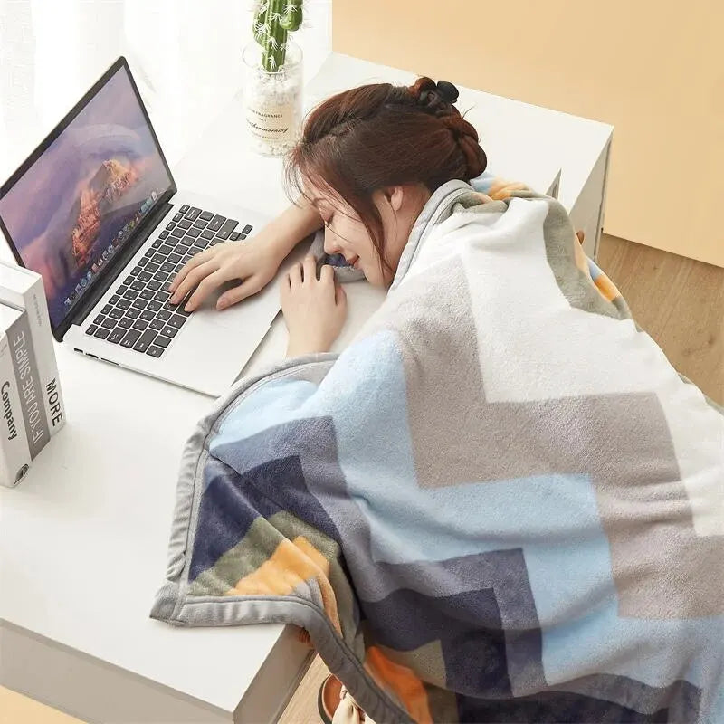 Indulge in Ultimate Comfort with Our Luxurious Thickened Flannel Blanket